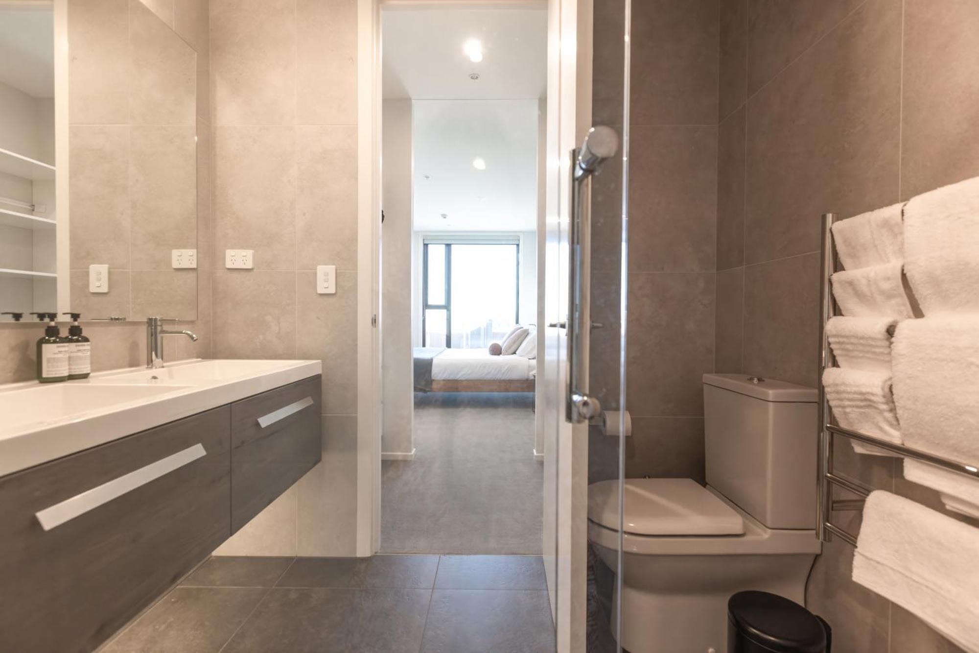 Luxury 2 Bedroom Cbd Apartment With Free Parking Christchurch Exterior foto